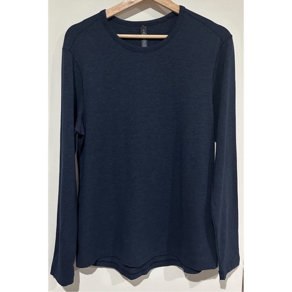 Lululemon 5 Year Basic Long Sleeve shirt